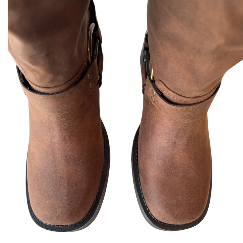 Harley bota hebillas