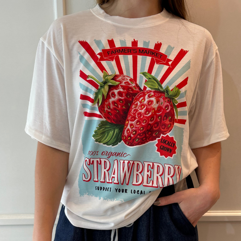 Strawberry Playera